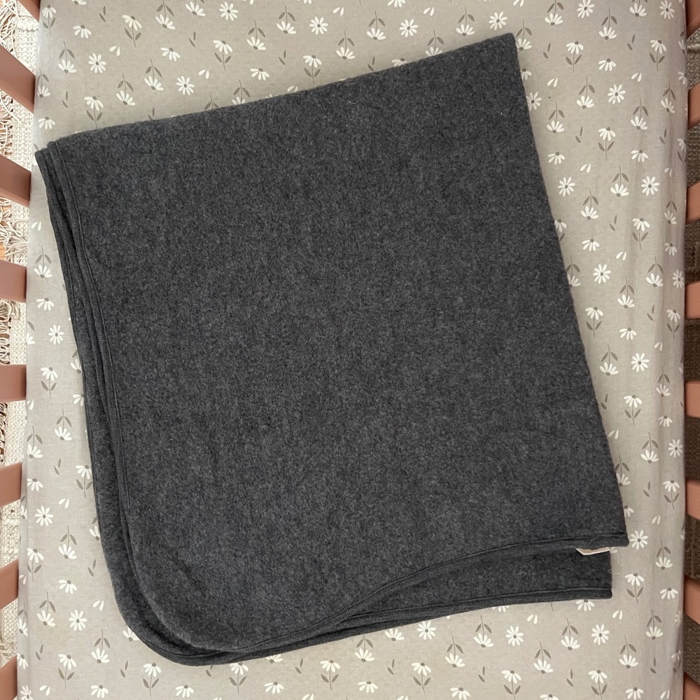 Mama Owl Siskin 100% Virgin Wool Baby Blanket